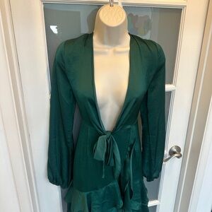 Elegant Green Tie-Front Dress